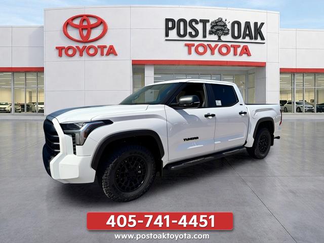 2026 Toyota Tundra SR5 CrewMax 5.5 Bed for sale in Midwest CIty, OK