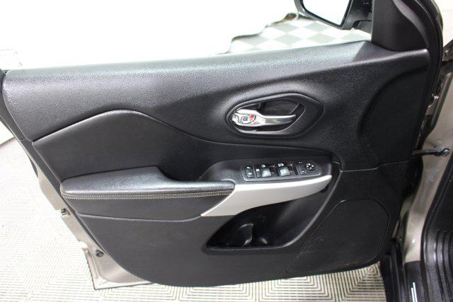 2018 Jeep Cherokee Latitude Plus FWD