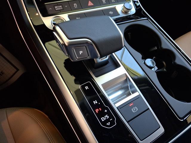 2026 Audi Q7 Premium 45 TFSI quattro tiptronic