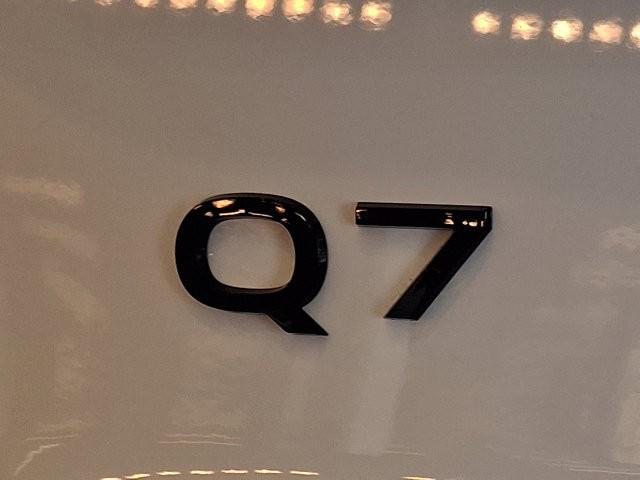 2026 Audi Q7 Premium 45 TFSI quattro tiptronic