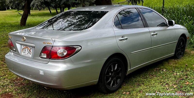 2002 Lexus ES 300 Base