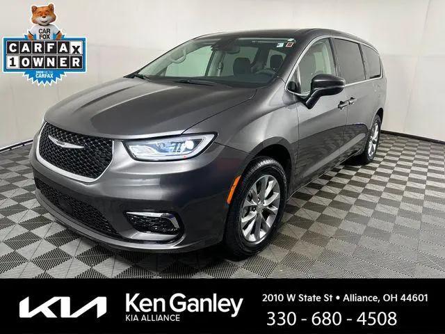 2023 Chrysler Pacifica Touring L AWD for sale in Alliance, OH