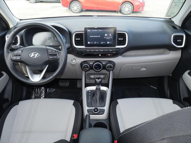 2025 Hyundai Venue SEL