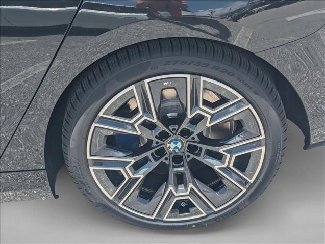 2027 BMW 5 Series 550e xDrive