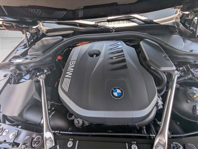 2027 BMW 5 Series 550e xDrive