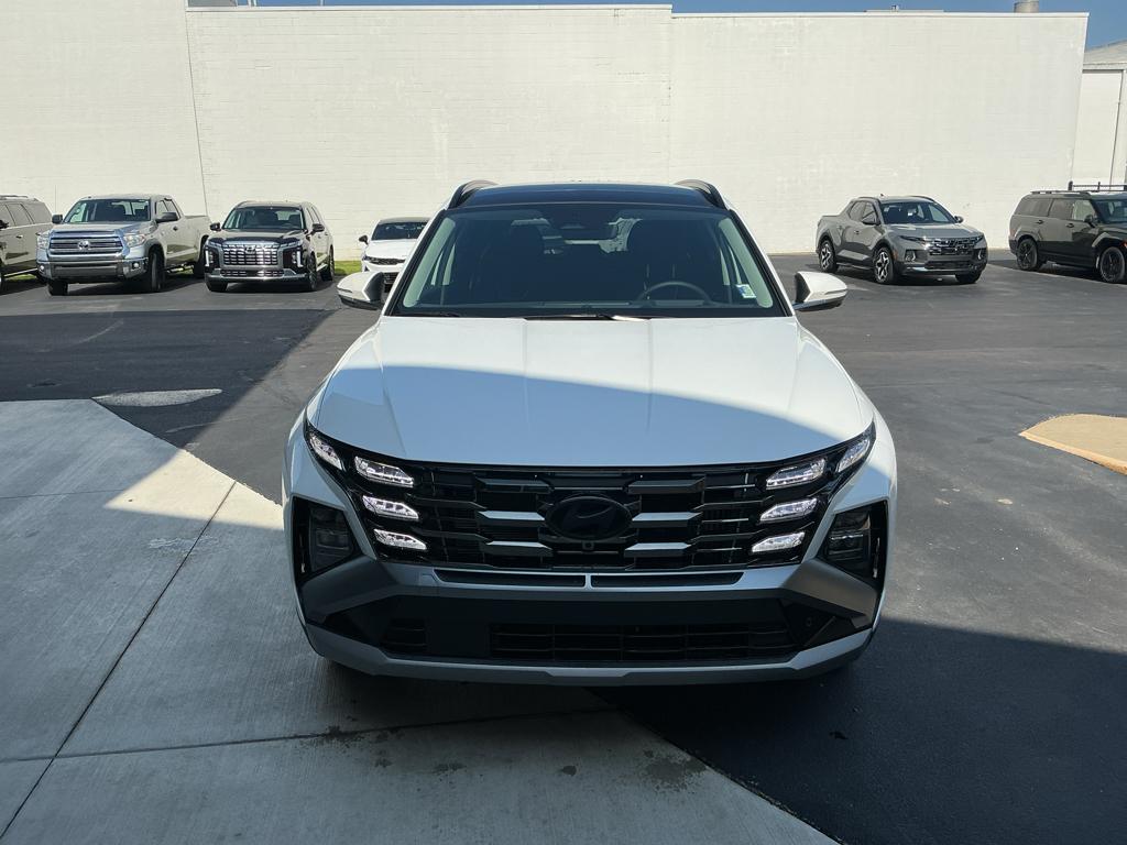 2026 Hyundai Tucson Limited HEV AWD's photo