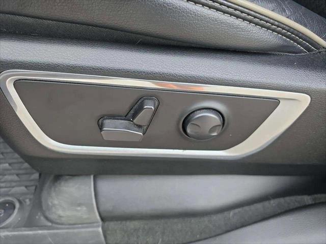 2023 Ram 1500 Laramie Crew Cab 4x4 5'7" Box