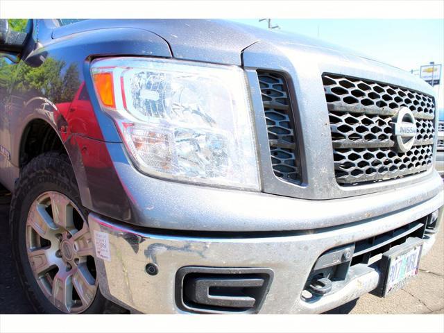 2019 Nissan Titan SV