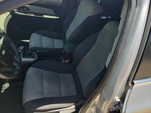 2012 Chevrolet Cruze LS