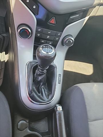 2012 Chevrolet Cruze LS