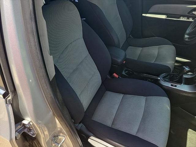 2012 Chevrolet Cruze LS