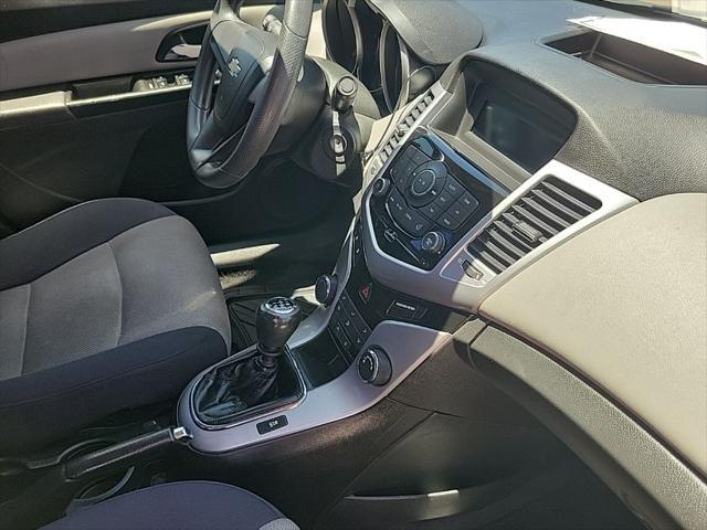 2012 Chevrolet Cruze LS