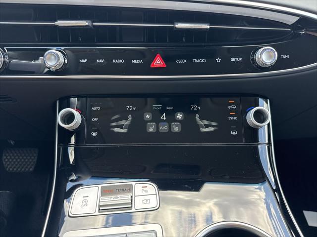 2026 Genesis GV70 2.5T