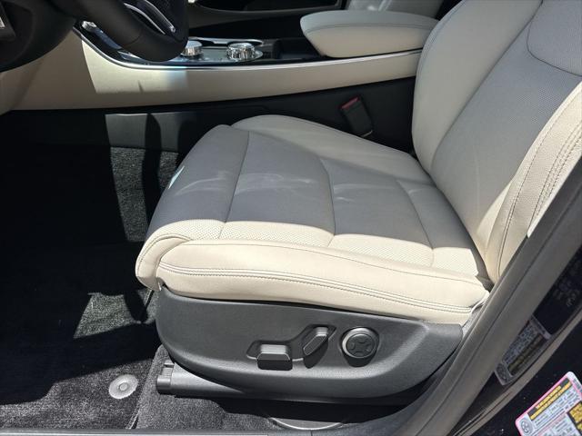2026 Genesis GV70 2.5T