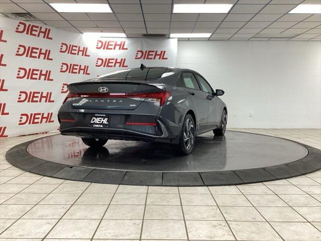 2025 Hyundai Elantra Hybrid SEL Sport