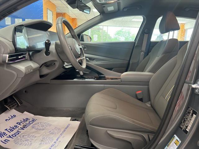 2025 Hyundai Elantra Hybrid SEL Sport