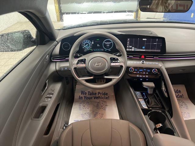 2025 Hyundai Elantra Hybrid SEL Sport