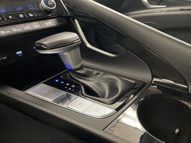 2024 Hyundai Elantra Hybrid Limited