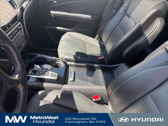 2020 Honda Pilot AWD Elite