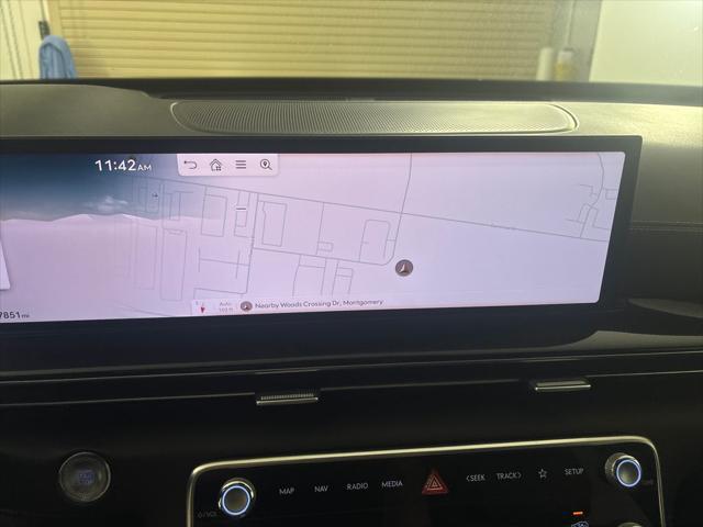 2025 Genesis GV80 2.5T Standard AWD