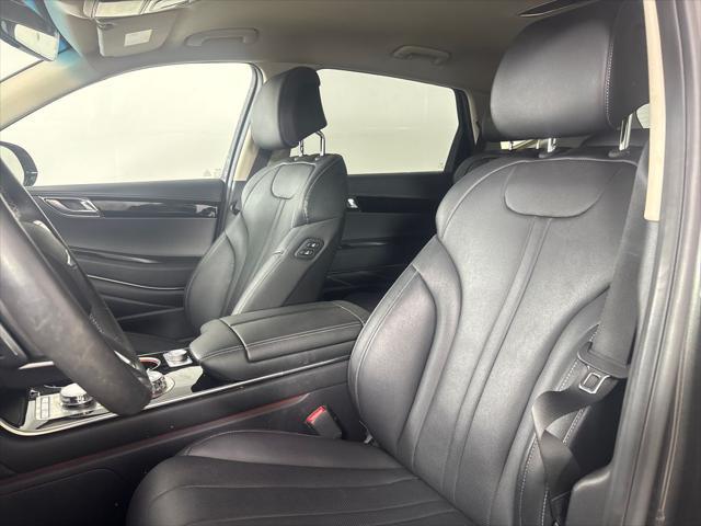 2025 Genesis GV80 2.5T Standard AWD