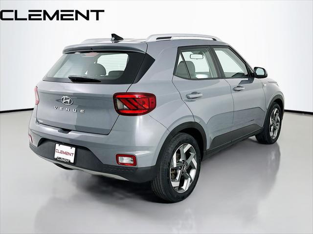 2022 Hyundai Venue SEL