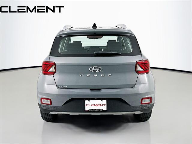 2022 Hyundai Venue SEL
