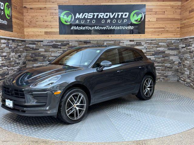 2023 Porsche Macan Base