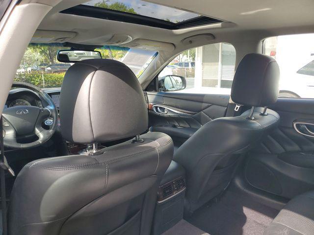 2018 INFINITI Q70L 3.7X LUXE