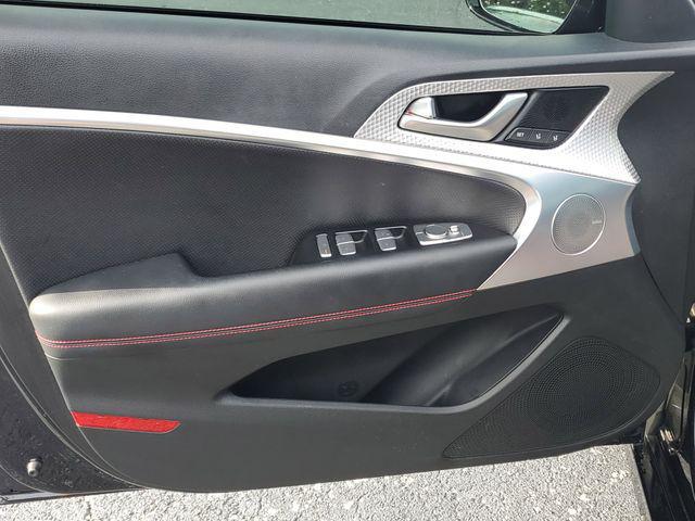 2023 Genesis G70 2.0T RWD