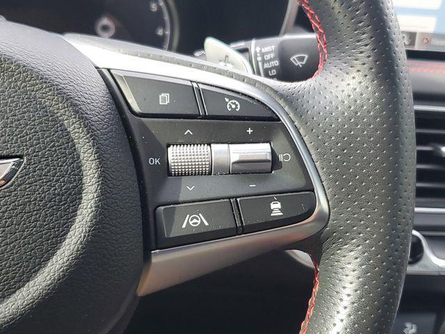 2023 Genesis G70 2.0T RWD