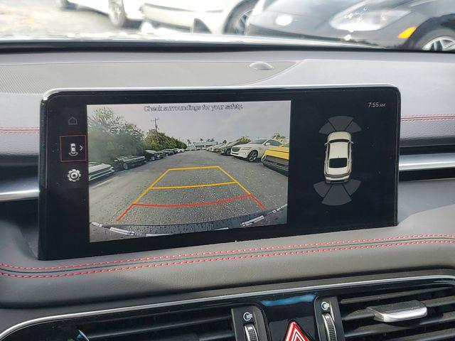 2023 Genesis G70 2.0T RWD