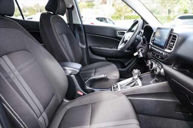 2020 Hyundai Venue SEL