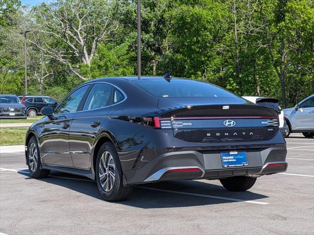 2026 Hyundai Sonata Hybrid Blue