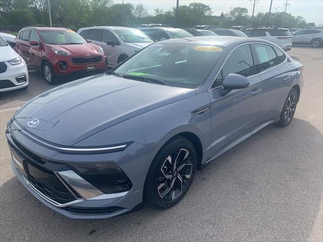 2025 Hyundai Sonata SEL for sale in MENOMONEE FALLS, WI