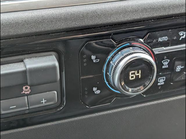 2025 GMC Sierra 1500 4WD Crew Cab Short Box SLT