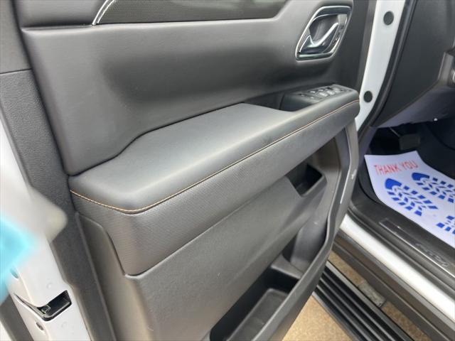 2024 GMC Yukon XL 4WD AT4