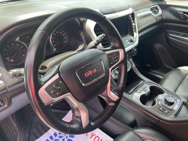 2023 GMC Acadia AWD SLT