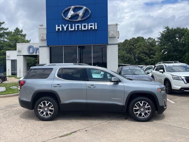 2023 GMC Acadia AWD SLT