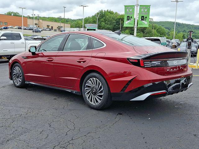 2025 Hyundai Sonata Hybrid Limited