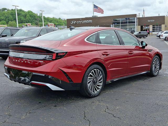 2025 Hyundai Sonata Hybrid Limited