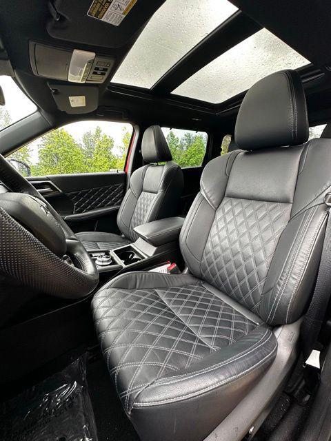2023 Mitsubishi Outlander SEL Black Edition S-AWC