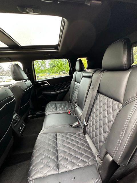 2023 Mitsubishi Outlander SEL Black Edition S-AWC