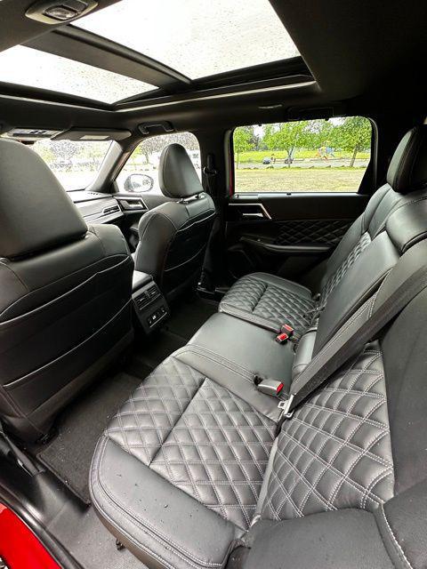 2023 Mitsubishi Outlander SEL Black Edition S-AWC