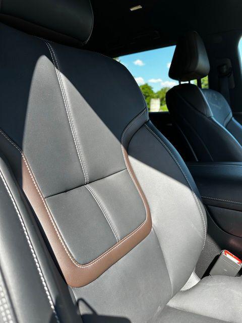 2025 Nissan Armada SL 4WD