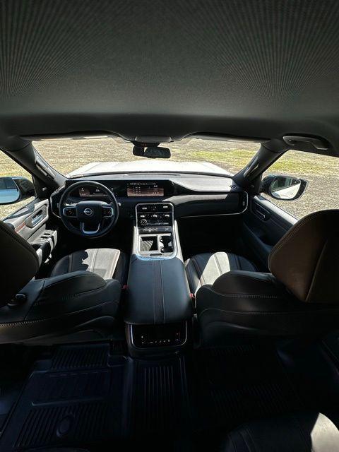 2025 Nissan Armada SL 4WD