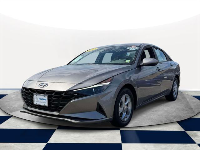 2023 Hyundai Elantra SE