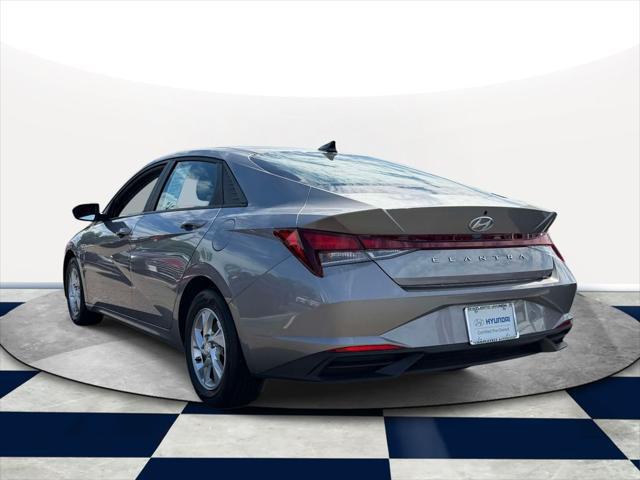 2023 Hyundai Elantra SE