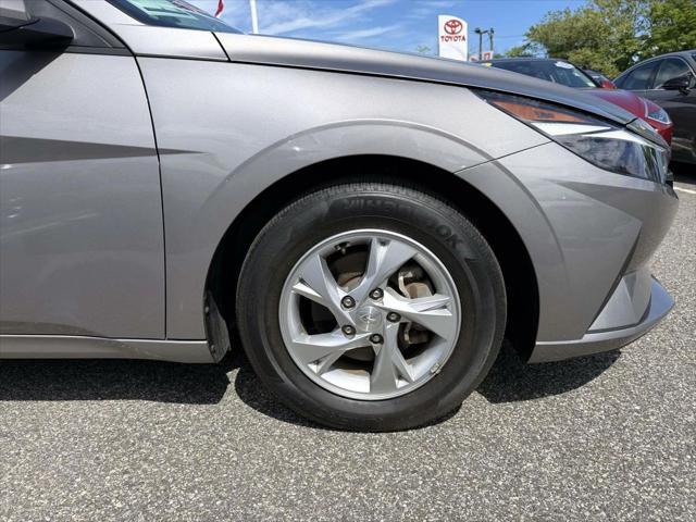 2023 Hyundai Elantra SE