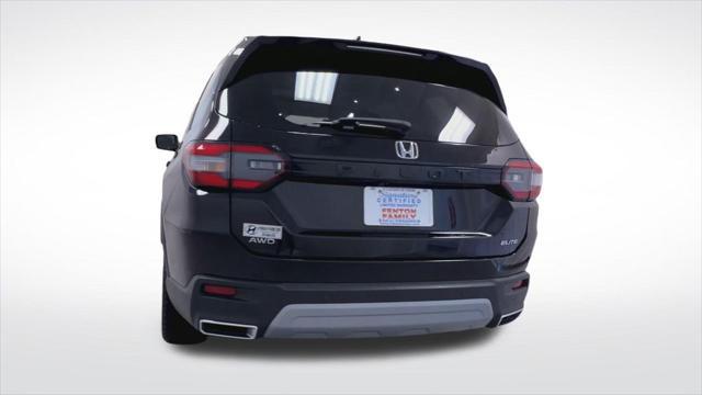 2023 Honda Pilot AWD Elite